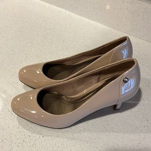 Women’s pump